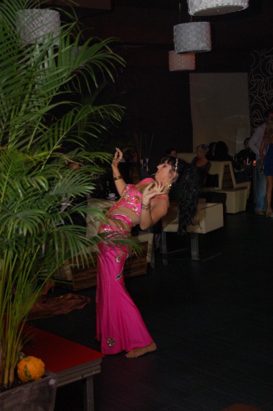 trebušna plesalka Hasna v Murski Soboti